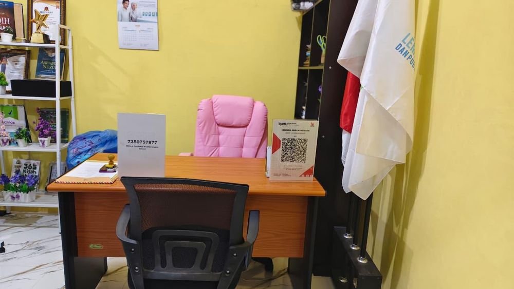 Ruang pengelola inkubator